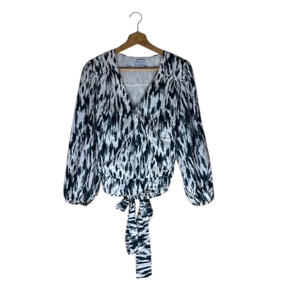 Evereve Carson Wrap Top Ikat Print Size Large